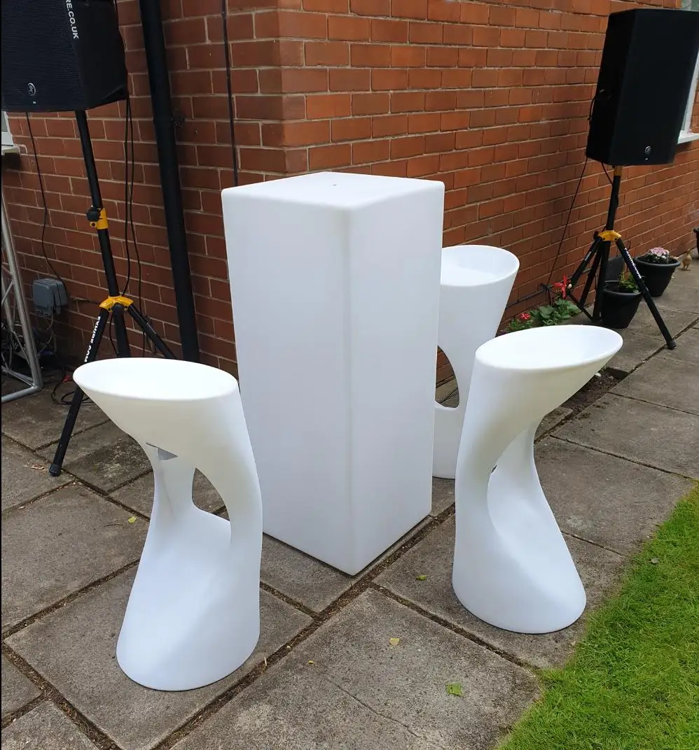 البلاستيك مربع طويل القامة بار Led عمود مربع العمود الزفاف طاولة كوكتيل ملهى ليلي قابلة للشحن Led الأثاث #2