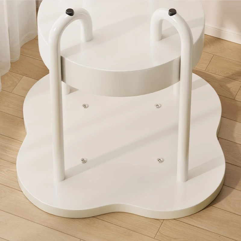 كريم طاولة جانبية صغيرة طاولة القهوة بسيطة الحديثة غرفة المعيشة أريكة طاولة صغيرة موضة شخصية شرفة اللوح الأمامي الزاوية