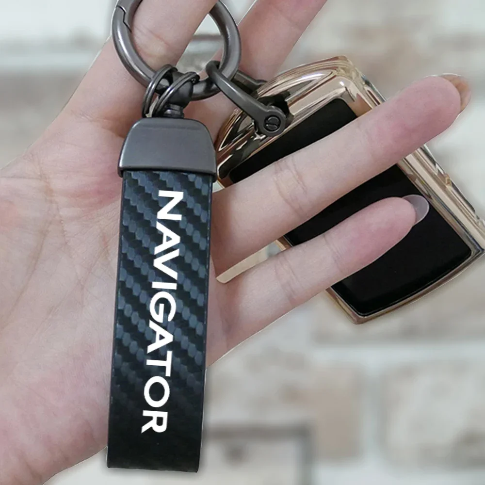 

Carbon fiber Keychain Car Logo Key Ring Car Styling for Lincoln NAVIGATOR Car Key Ring Holder Jewelry Square Pattern Buckle