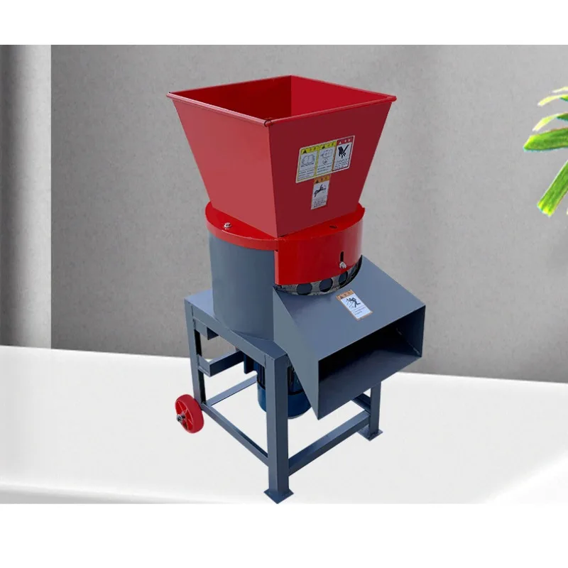 Multifunctional straw guillotine kneading motor grinder breeding cattle and sheep feed small equipment agricultural