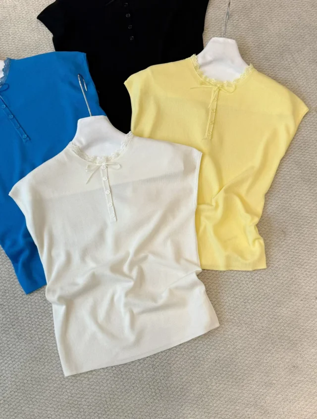 

Sweet Knot round Ne ort Sve Knitted Sweater Women's Slim Fit Decorative Button Decorative Faion Top