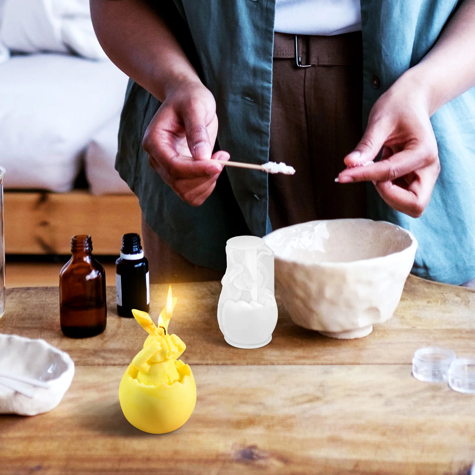 

Easter Bunny Silicone Mold Rabbit Egg Casting Molds DIY Silica Gel Crafts Strong Material Versatile Use Creative Design