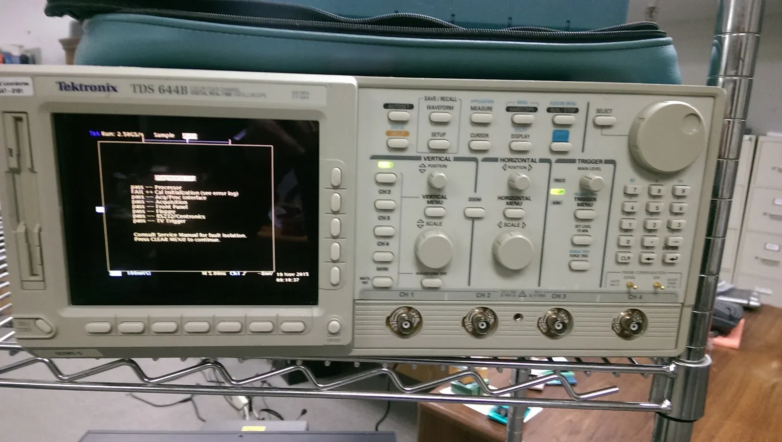 1PC TEKTRONIX TDS644B Digital Real-time Oscilloscope 500MHz 4-Ch 2.5 GS/s#MOQU In Stock #familitrade