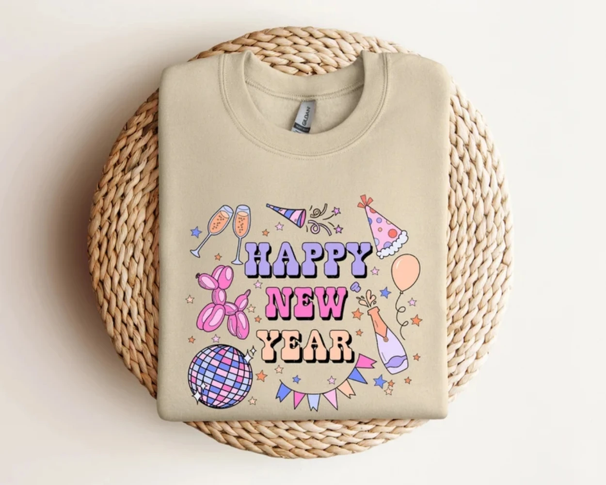 2024 Happy New Year Sweatshirt 2024 Holiday New Year Party Tee Cute Girl New Year Trip Hoodie Trendy Kawaii Winter Women Clothes