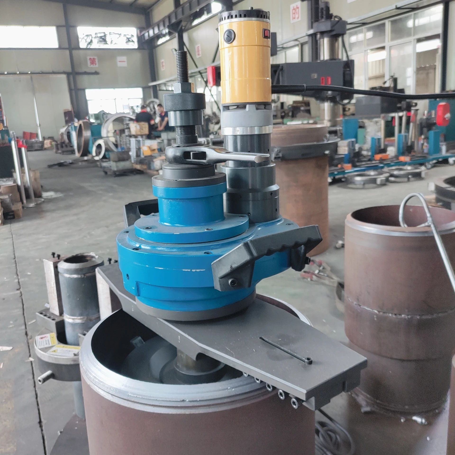 Automatic Stainless Steel Pipe Cutting Machine Metal Tube Pipe Cutter Pipe Beveling Machine