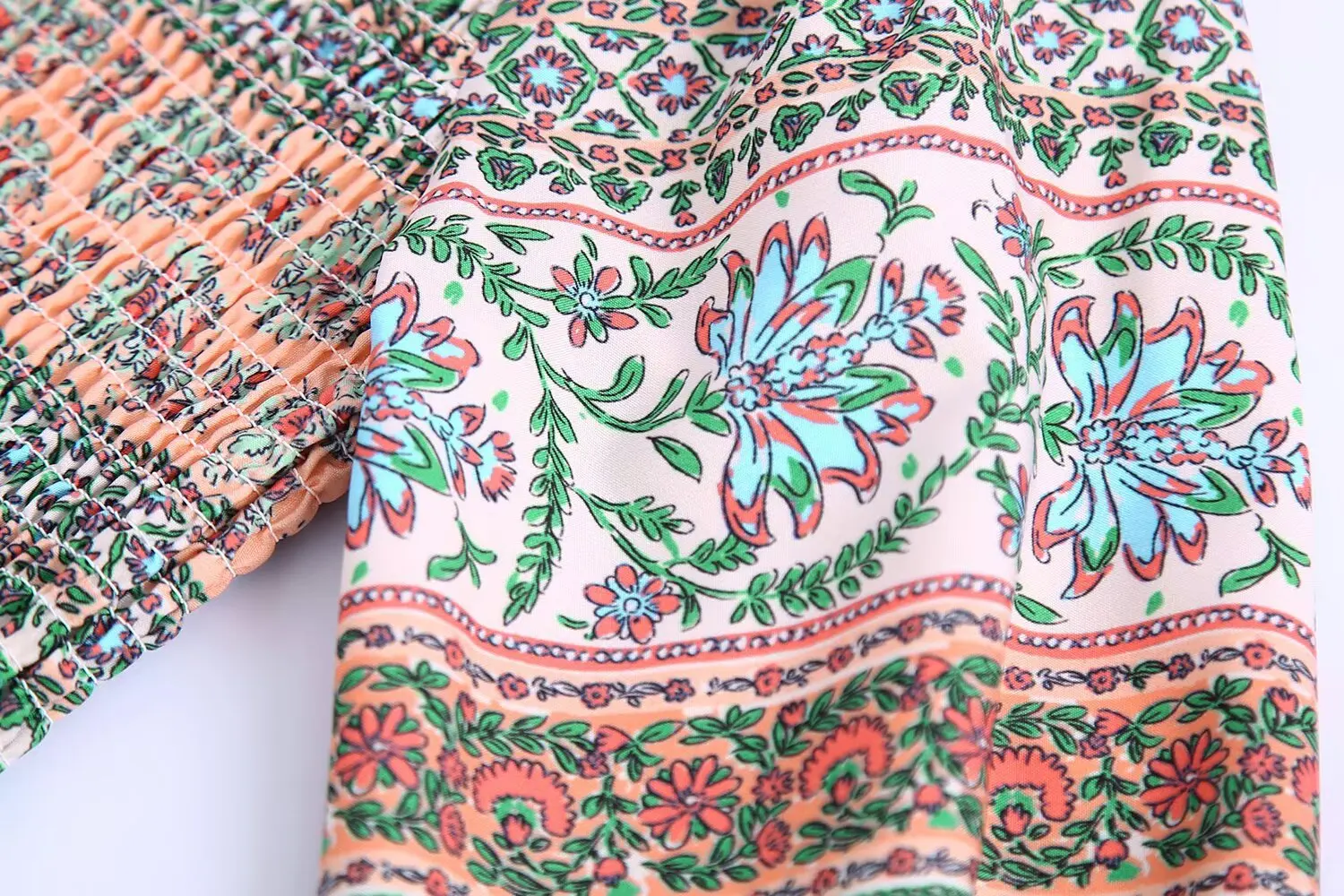 Puff Sleeve Crop Top Holiday Blouse Autumn Shirt Women BOHO Ruched Top Elastic Slash neck floral Print Pullover Shirt