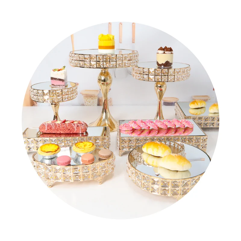 Wholesale Hot Baking Party Supplies Cake Tools Metal Cake Table Crystal Round Square Wedding Cake Dessert Stand Set