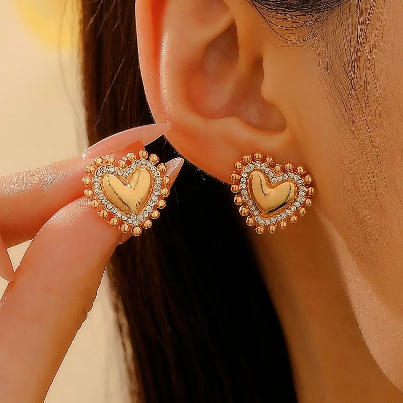 Minimally Twisted Heart-shaped Stud Earrings, Fashion Feminine Style Jewelry Trendy Party Gifts, Personalized Earrings Wholesale