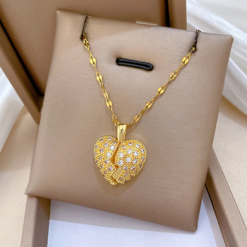 Creative Heartbroken Can Open Zircon Heart Pendant Necklace for Women Stainless Steel Chain Sweet Jewelry Gifts for Lover