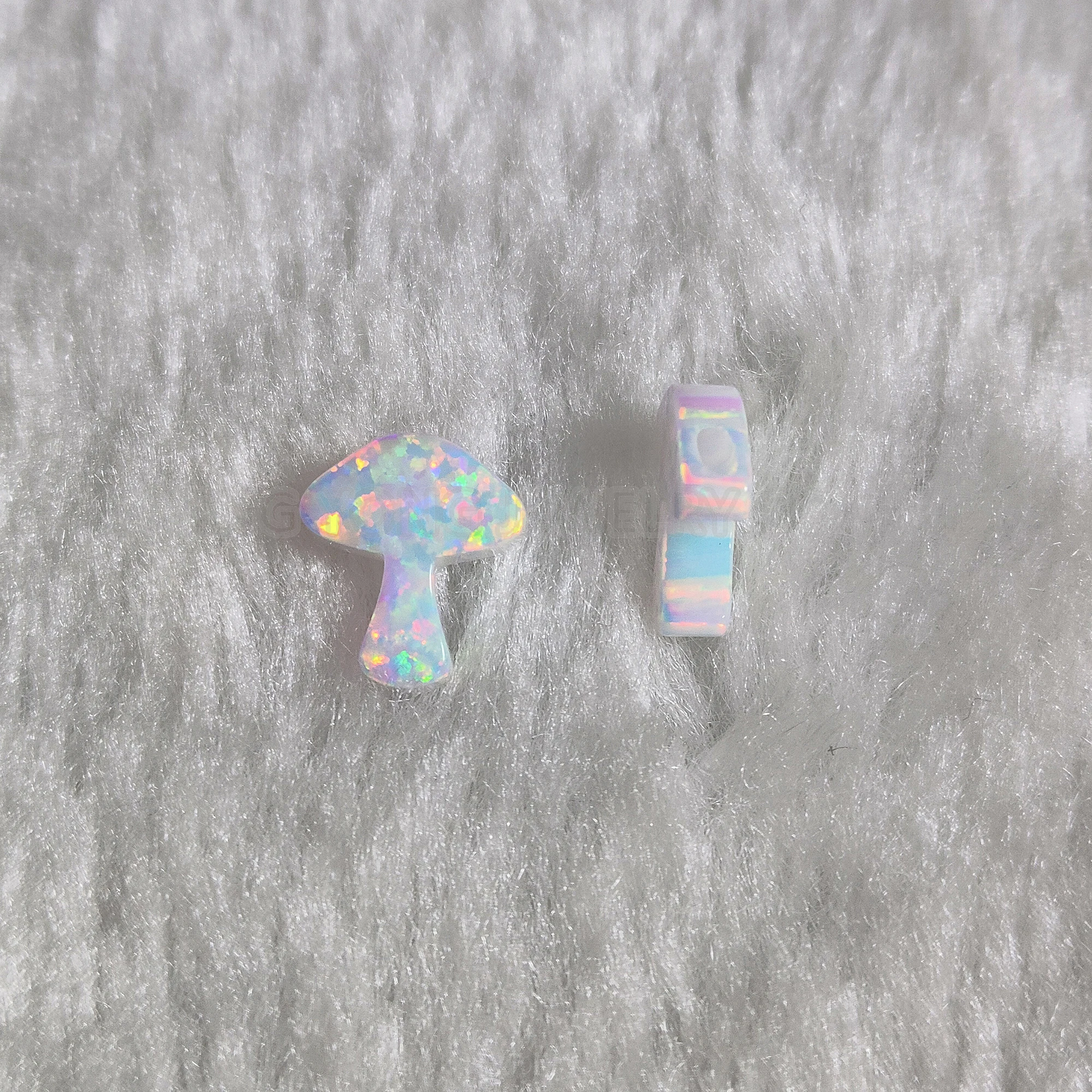 

20/50pcs Mushroom Beads for Necklaces Bracelets White Fire Opal Mushroom Shaped Charms