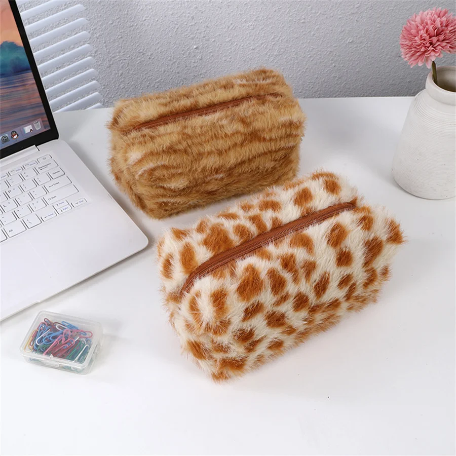 

Leopard Soft Plush Travel Cosmetic Lipstick Brush Storage Bag Toiletry Kit Women Makeup Handbags Organizer Pouch Bag Pencil Case