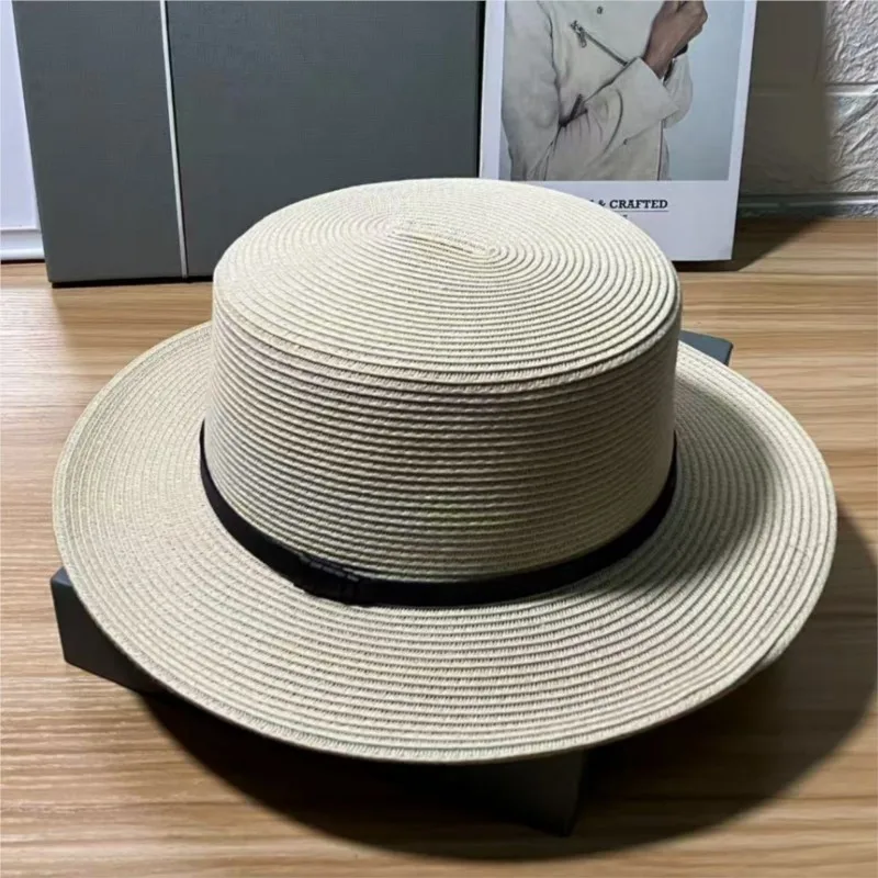 

шляпа с широкими полями и плоским верхом для женщин, для отдыха на море