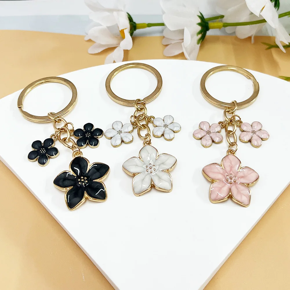 Lindo llavero de flor de Sakura colgante de planta llavero esmaltado para mujeres niñas bolso llaves de coche DIY accesorios de joyería dulce regalos