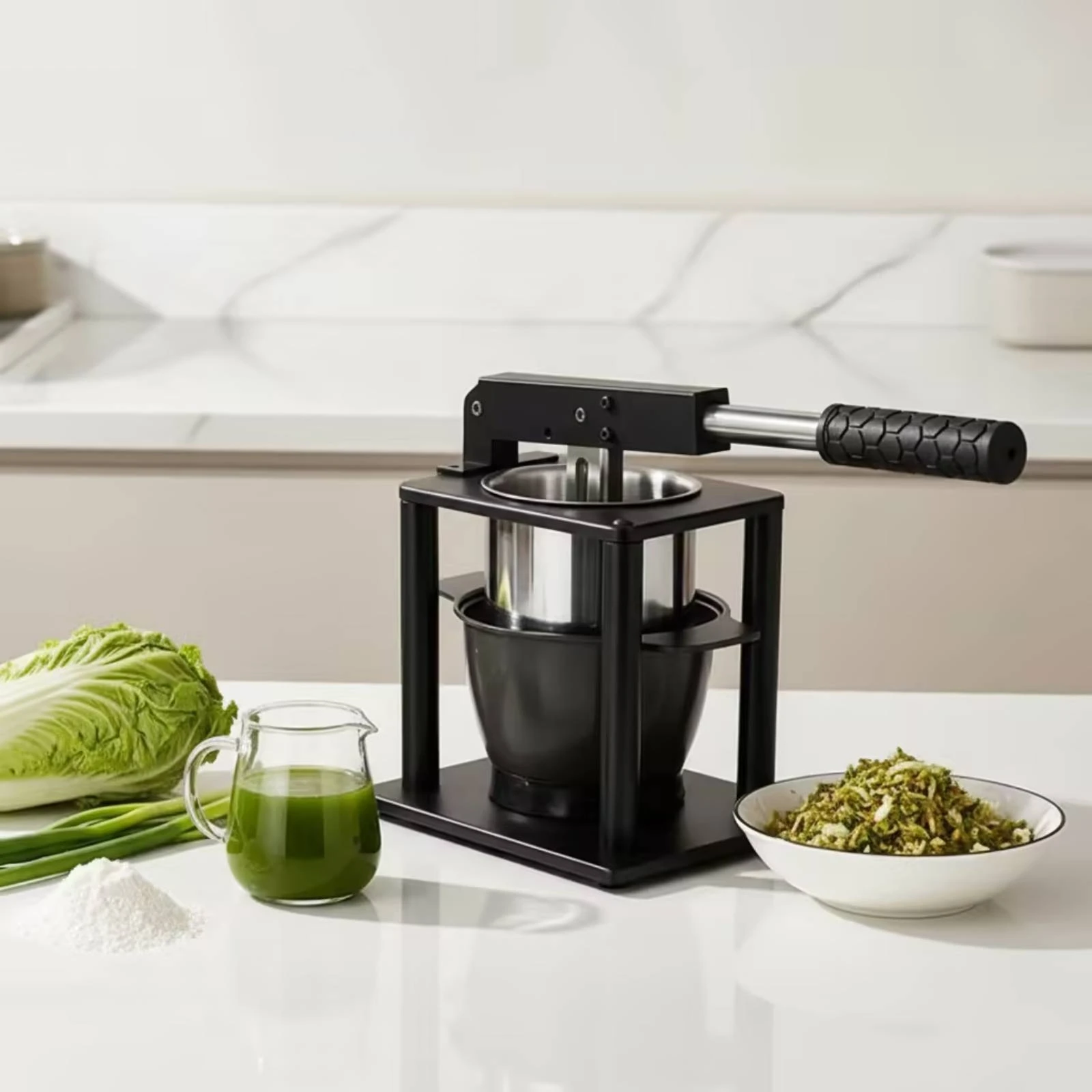 Stainless Steel Press Juicer Long-Lasting Manual Juicer with Lever Citrus Press Black Mess-Spill-Proof for Juice Lovers, Kitchen