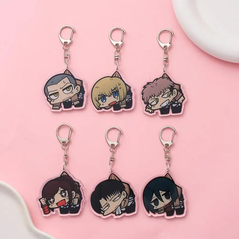 1/13 Piezas Figuras de Anime Ataque a los Titanes Llavero de Acrílico Colgante para Mochila Divertidos Adornos para Bolsos Accesorios Decorativos Regalos Festivos