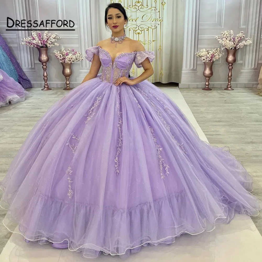 

Lilac Quinceanera Dresses 3D Appliques Beading Sequin Sweetheart Handmade Flower Ball Gowns Vestidos De 15 Años