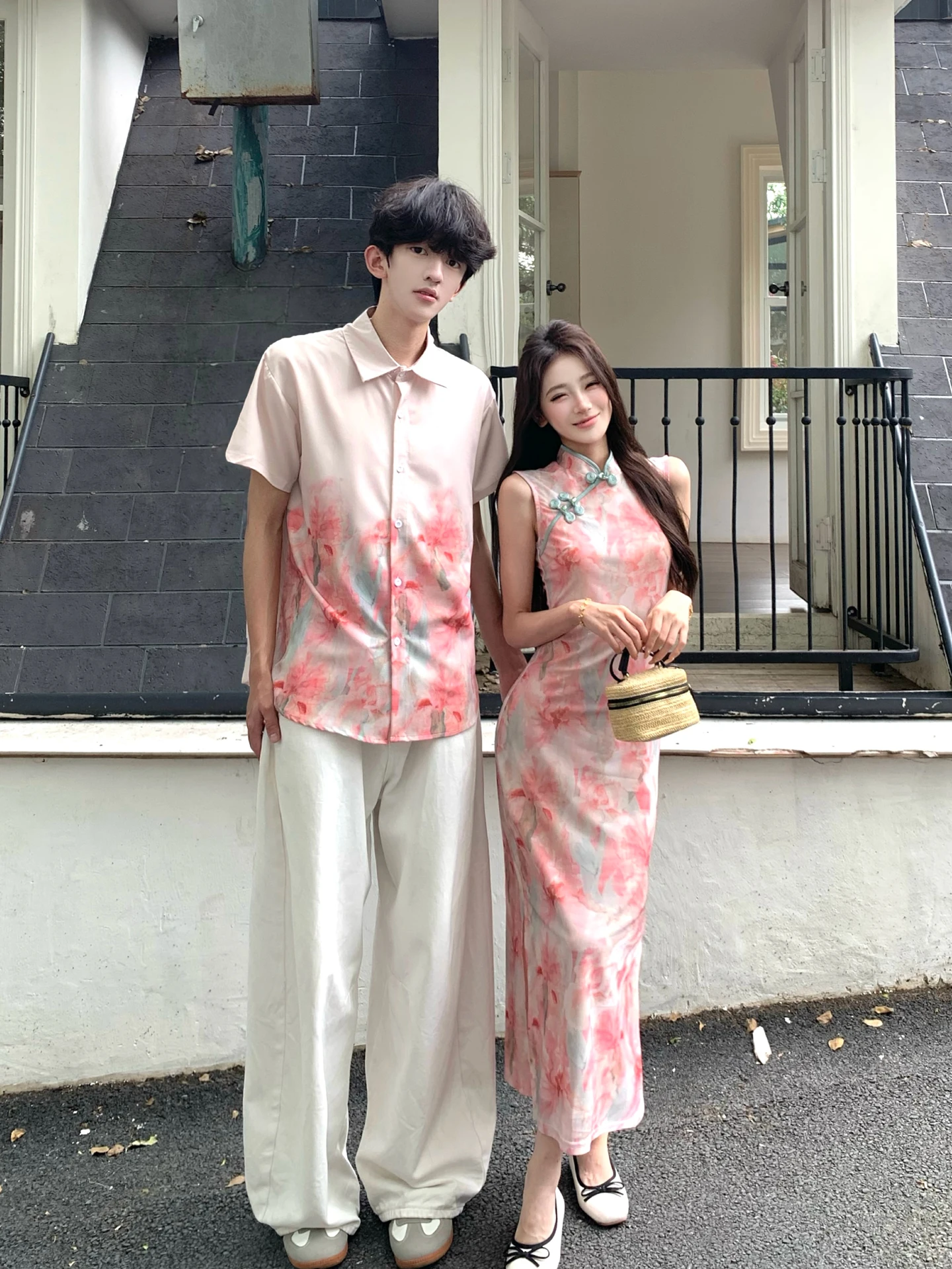 

New Chinese Style Couple Matching Short Sleeve Shirt Summer Red Collar Engagement Renovated Sleeveless Dress Toasti...