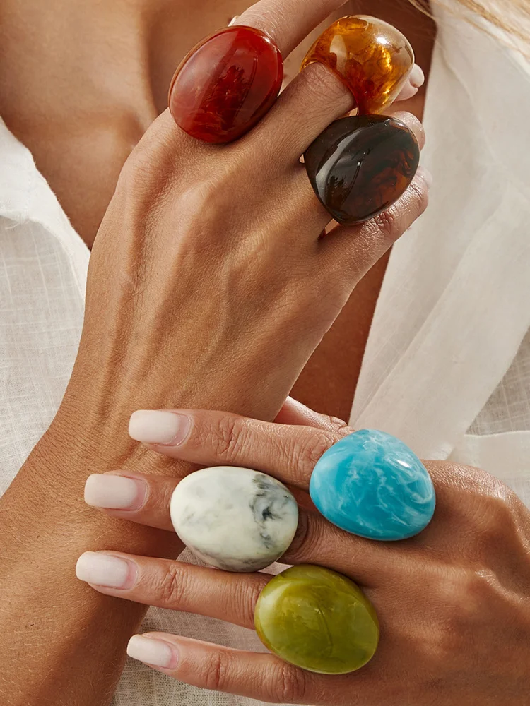 

adient Resin Ring Simple Geometric Wide Face Finger Ring Creative Arc Sle Cross-Border Faion Jewelry