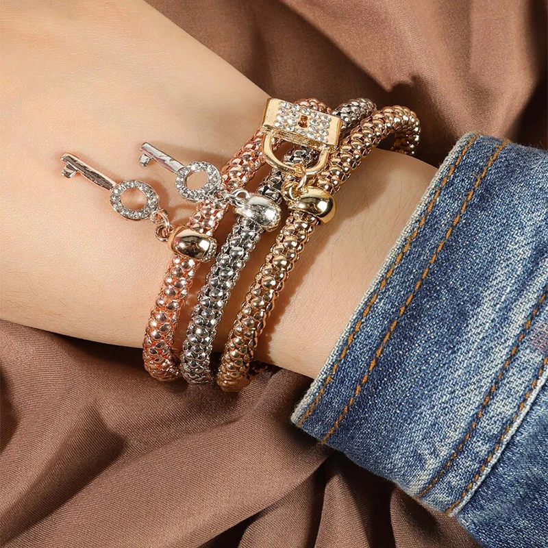 3-teiliges Set Herz-Schloss-Schlüssel, Musikzeichen, Charm-Armband, Eule, Rosévergoldung, silberfarbene Kette, Owm-Charm-Armreif, Schmuckset – Detail 8