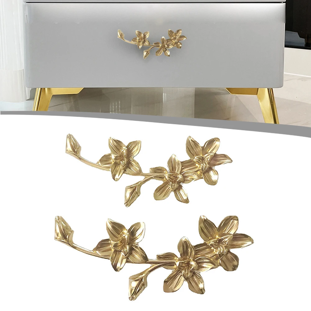 1PC Brass Flower-shaped Double Hole Drawer Door Cabinet Handle Blossom Shape Drawer Handle Bedside Dressing Cabinet Handle