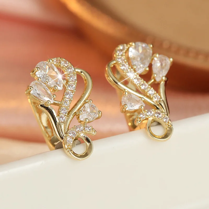 Exquisite Gorgeous Women's Hollow Earrings Inlay Water Droplet Synthetic Zircon Earrings Daily Commuting Party Jewelry