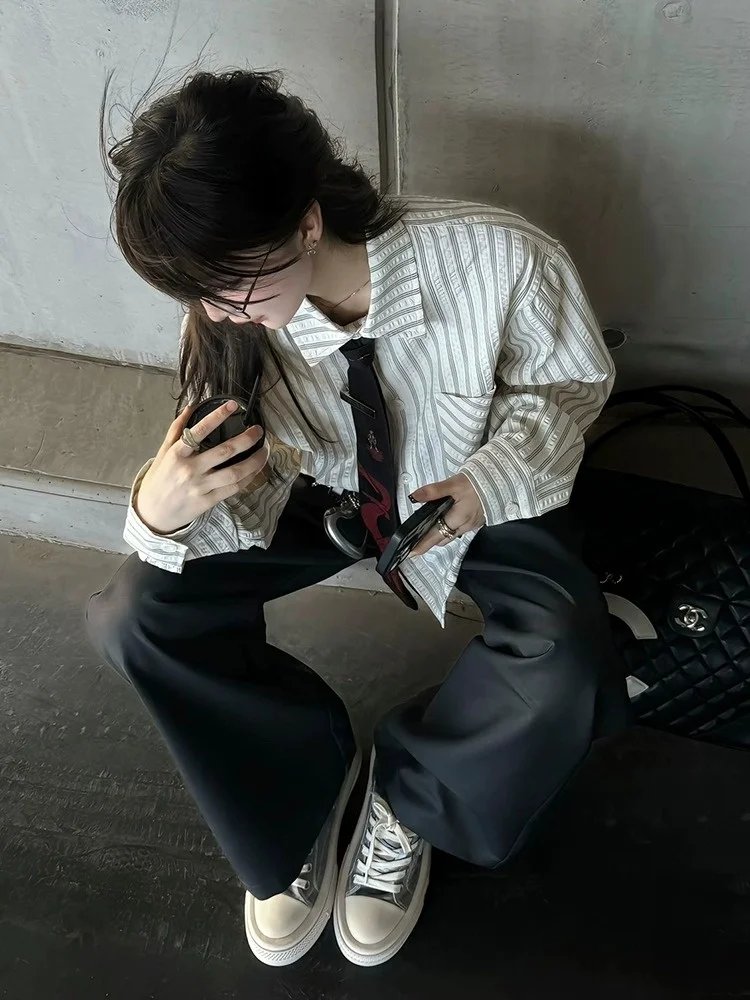

Casual Stripe Bubble irt Men's Long Sve Autumn High-End Feeling CleanFit Haome Leisure Outerwear Hong Kong Sle