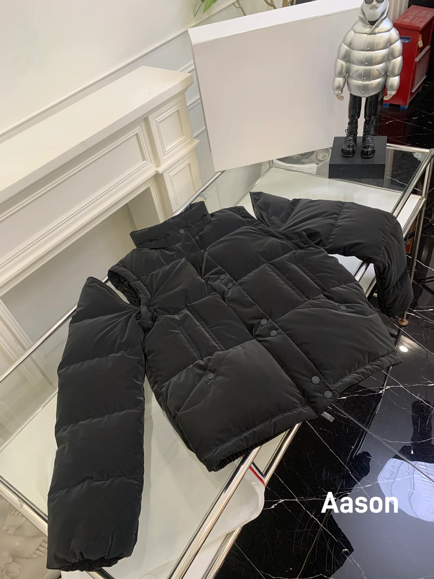 

Thickened Fleece Jacket Detachable Sleeve Long Sleeve Soft Plump Black Milk Bread Style Unisex Winter Warm Zipper Closure Coat