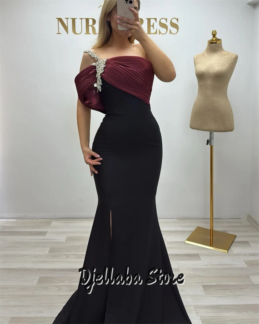

One Shoulder Black Prom Dress Crystal Stones Evening Party Dress Pleats Mermaid Celebrity Gala Prom Dress for Arabic Customized