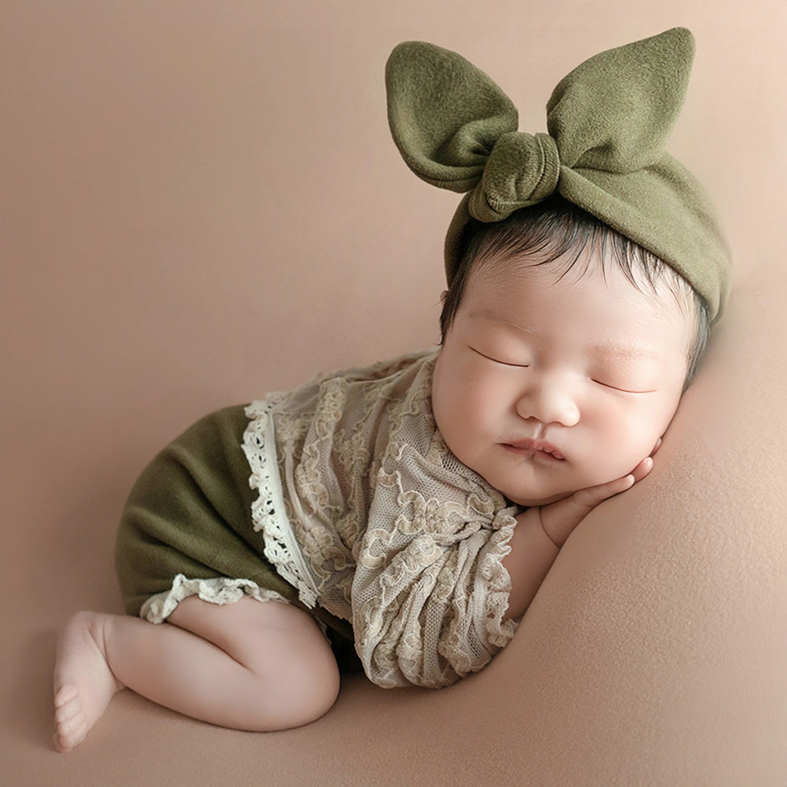 Ylsteed Contrast Color 2 Pieces Set Newborn Green Lace Romper Jumpsuit Rabbit Headband Set Baby Boy Girl Photography Clothes