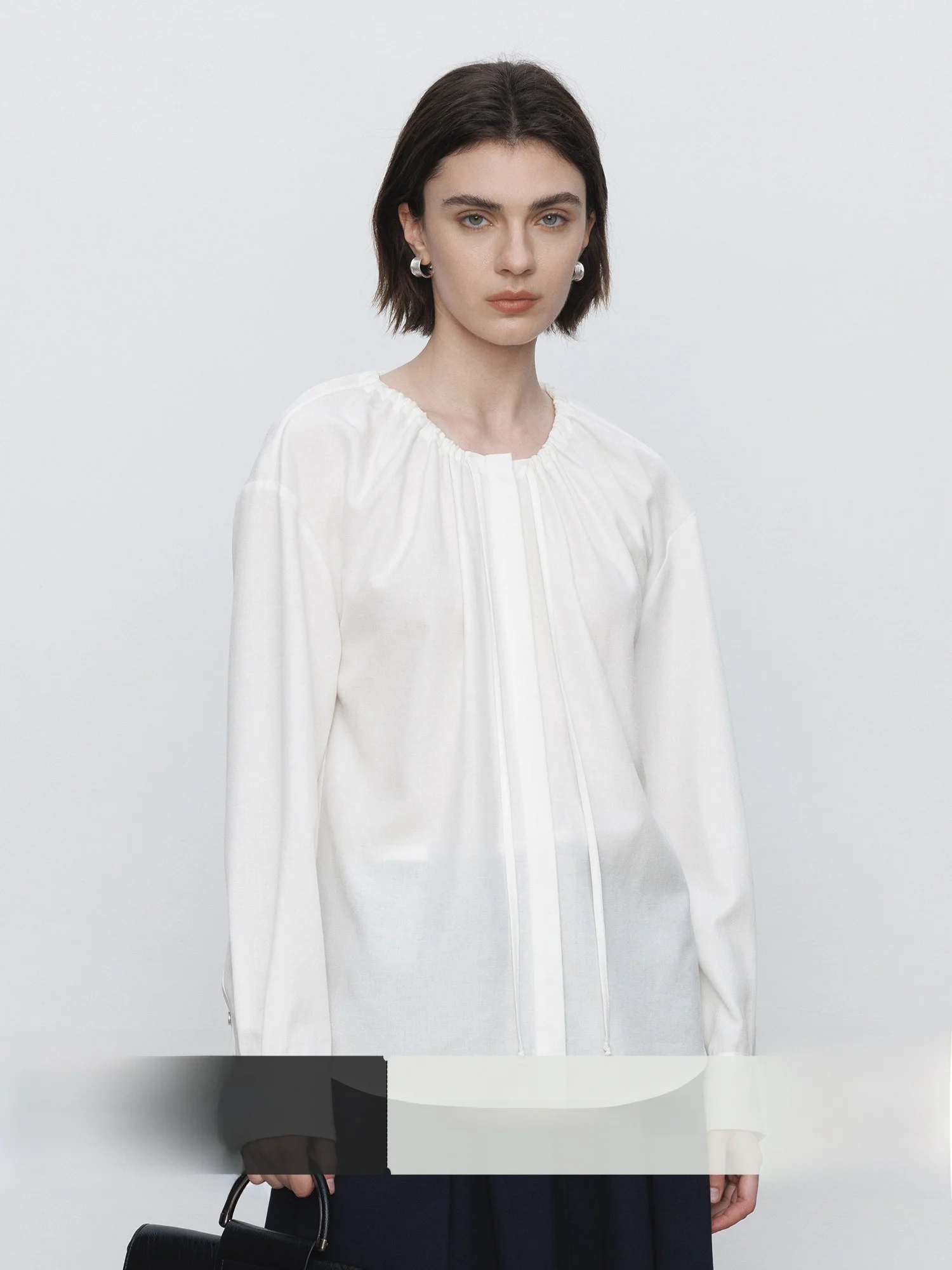

Korean Style Long Sleeve Shirt Women's Spring Summer round Neck Design Sense Commute Shirt Casual Loose Polyester Blend