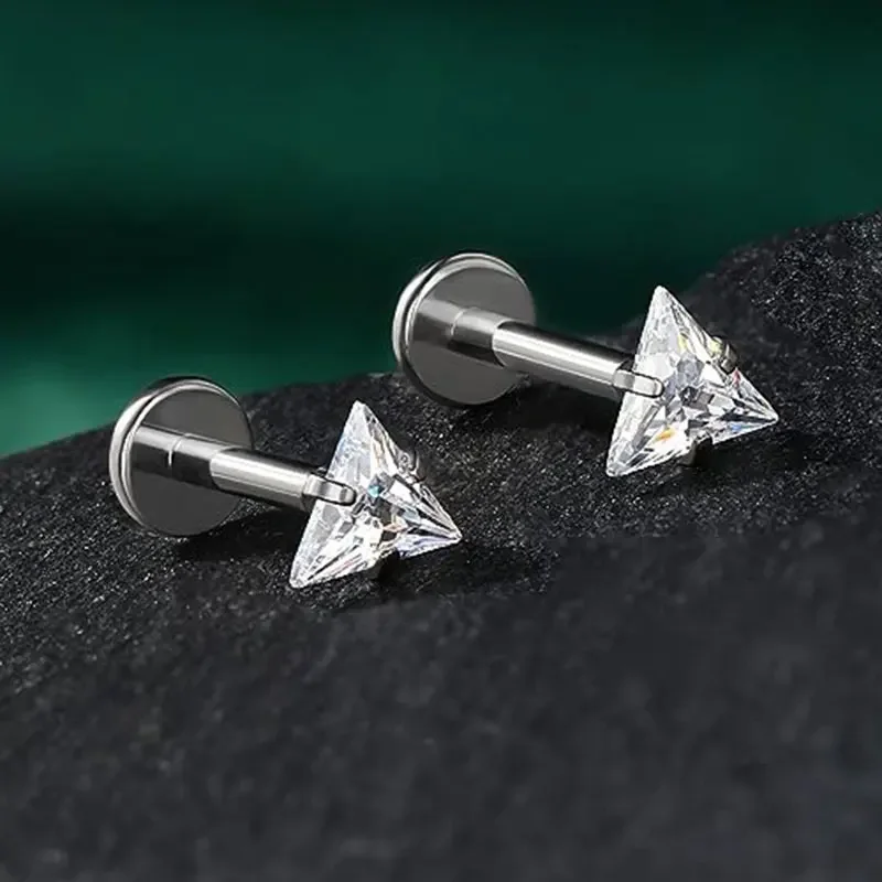 F136 Titanium Labret Lip Stud Triangle Zirconia Claw Zirconium Thread 16G Ear Cartilage Tragus Helix Earring Piercing Jewelry