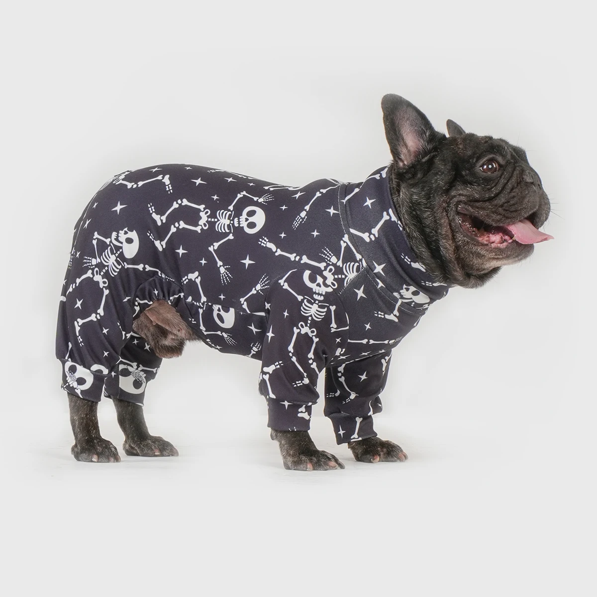 

Super Soft 6XL Halloween Dog Costume - Comfortable and Warm Pet Clothing - Black Skull Pattern - Adjustable Dog Garment