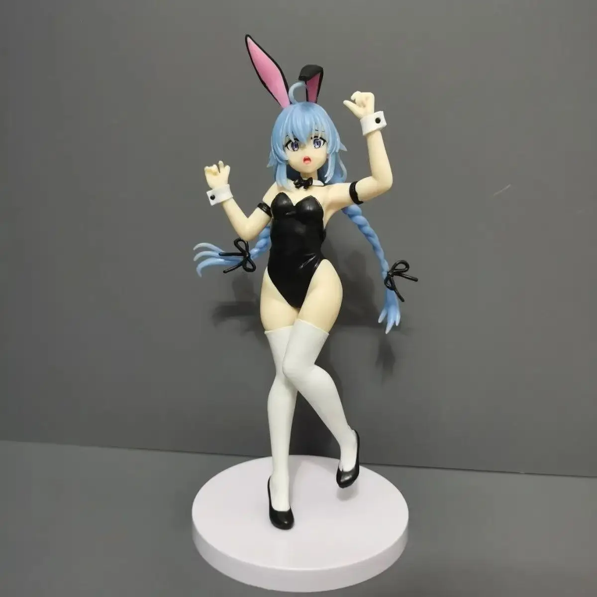 System Service In Stock Genuine Mushoku Tensei II Isekai Ittara Honki Dasu Roxy Migurdia Vivit Figure Bunny Model Toys