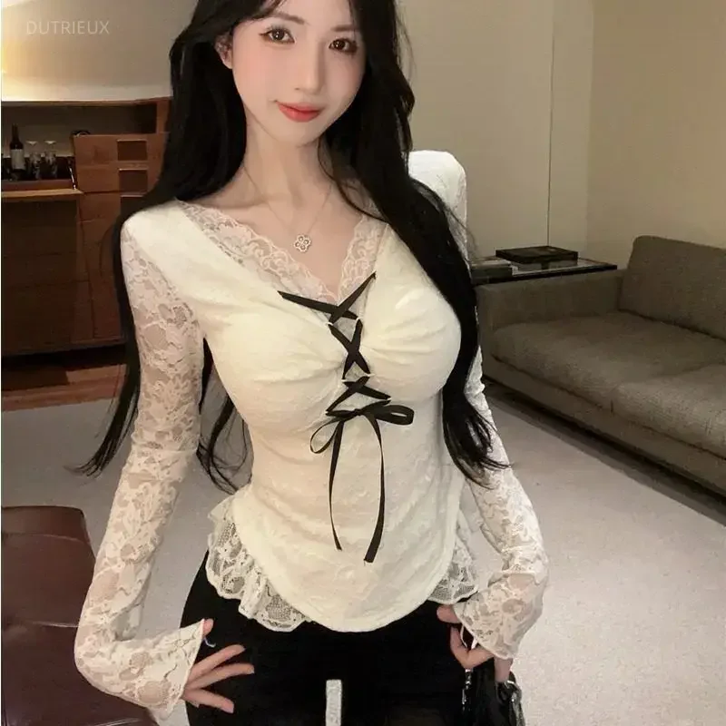 Lace Patchwork V-neck Style Flared Sleeves Waist Cinching Base Knit T-shirt Clothing Ropa De Mujer Camisetas Shirts For Women