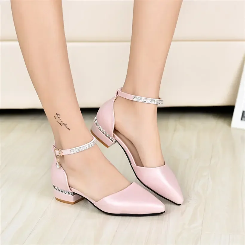 

Летние женские туфли-лодочки с ремешком на щиколотке, розовые туфли из искусственной кожи с острым носком, белые офисные женские туфли с кристаллами для свадебной вечеринки