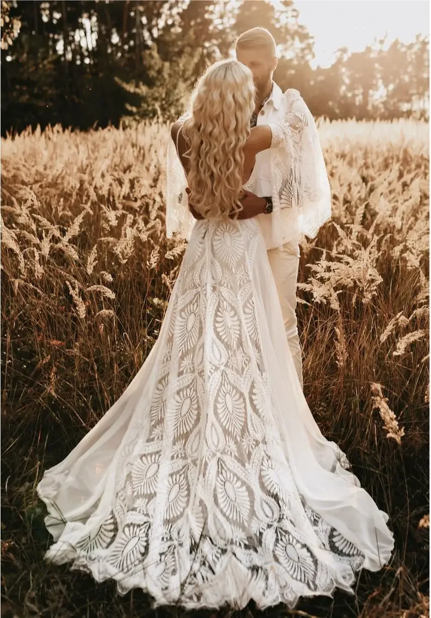 Vestido de casamento de renda de crochê hippie personalizado com fenda sexy sem costas chique civil boêmio vestidos de casamento gatsby elvish noiva