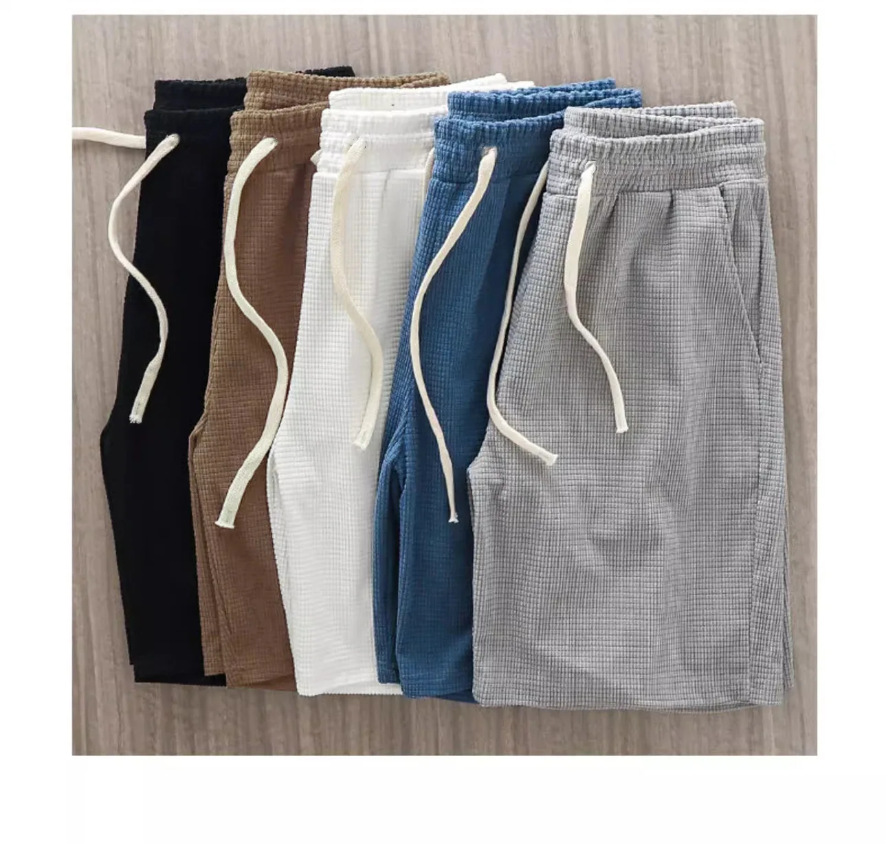 Männer Shorts Einfarbig Mittlere Taille Sommer Bewegung Waffel Textur Tiefem Schritt Kordelzug Männliche Shorts Lose Knie Länge Casual Kurze – Detail 3