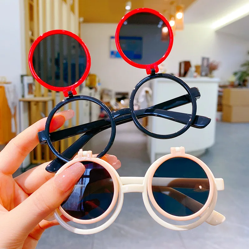 New Children Baby Flip Toy Eyewear Cute Baby UV Protection Sunglasses Sunshade for Boys Girls Sun Glasses UV400 Oculos De Sol