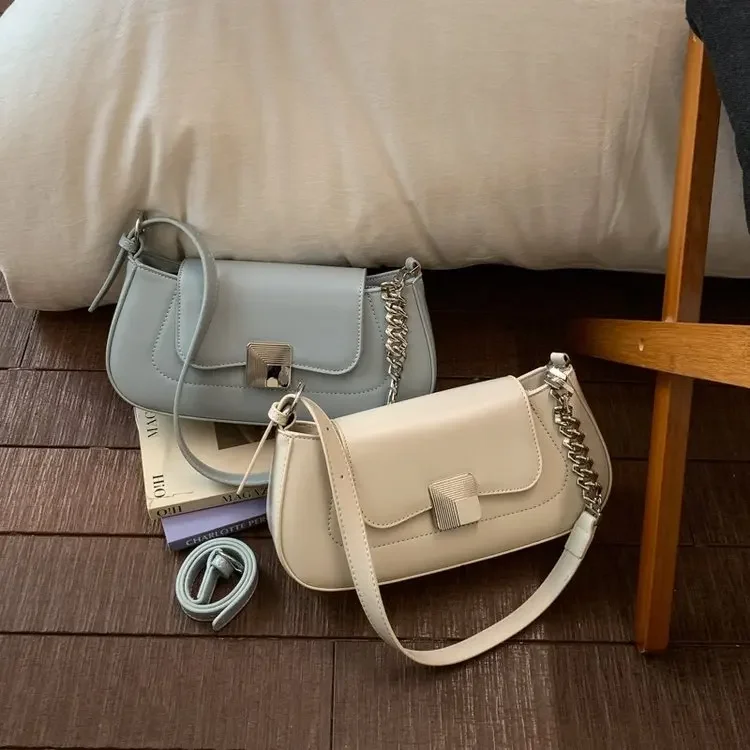  New French Elegant Simple Niche Underarm Bag Women's Fashion Versatile Small Square Bag Casual Commuter Messenger Bag