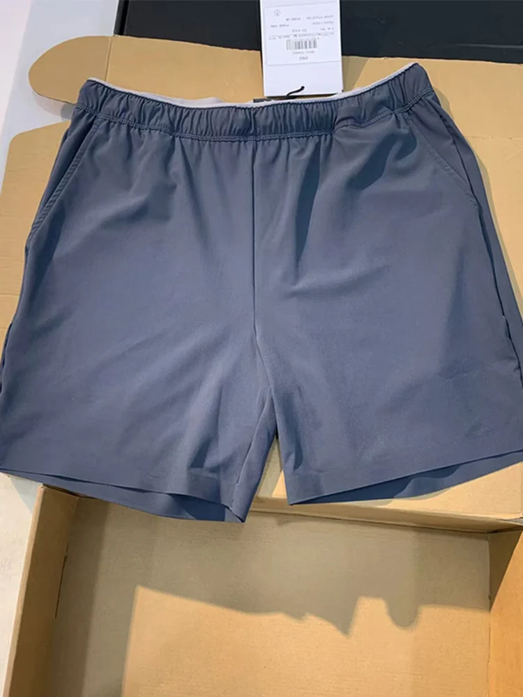 

Ice Silk Sports Shorts Men's Quick Dry Travel Beach Pants American Basketball Running Quarter Pants Summer Straight Leg Short...