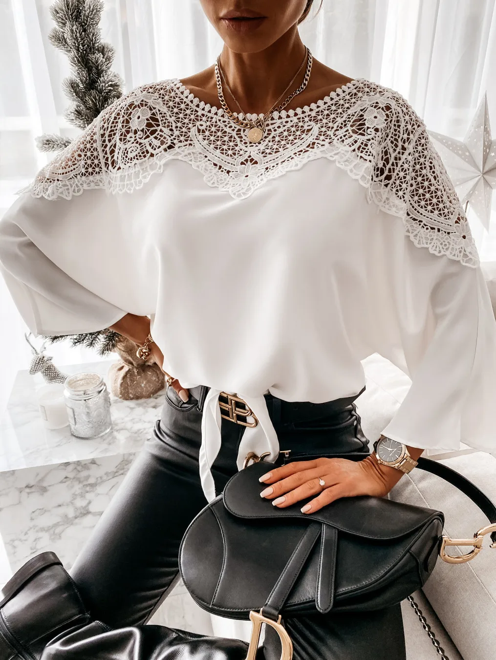 New Women\'s Shirt Fashion Loose Chiffon Bat Long Sleeve Splice Lace Solid Lace Hollow Out Shirt Elegant