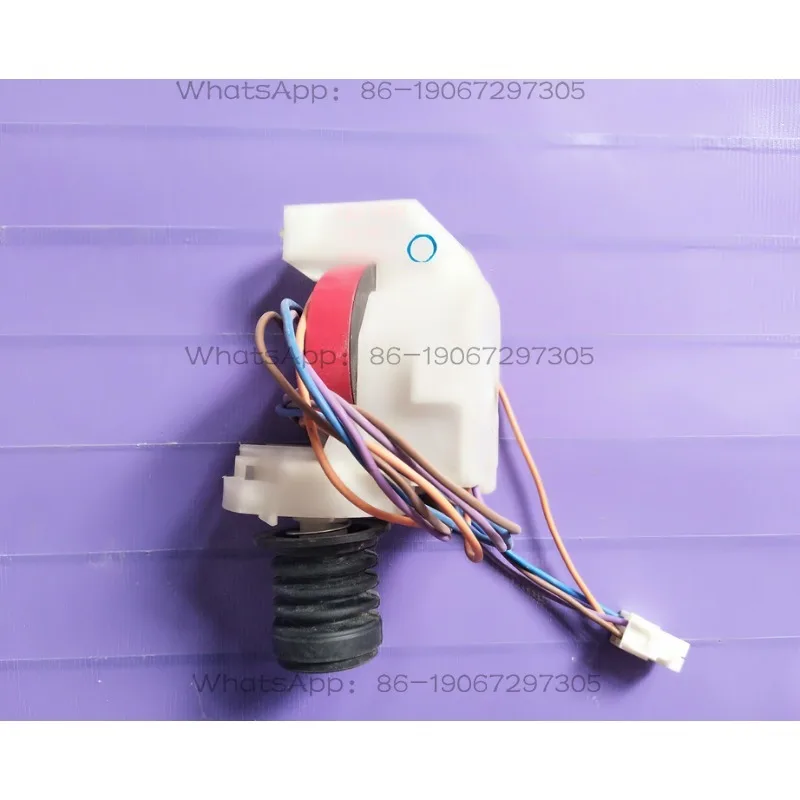 

Подходит для автоматической стиральной машины, сливной клапан, двигатель в сборе (4 провода), ретрактор DV-82 DM-24