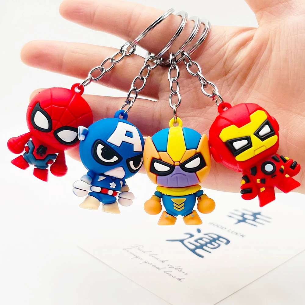 Marvel Keychain Men Small 3D Spider-Man Thanos Iron Man Car Key ring Pendant Women Key Chain Ornaments Mini Toys