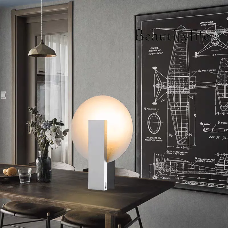 

S Nordic style high-end desk lamp post-modern luxury decoration bedroom living room creative minimalist design luxury