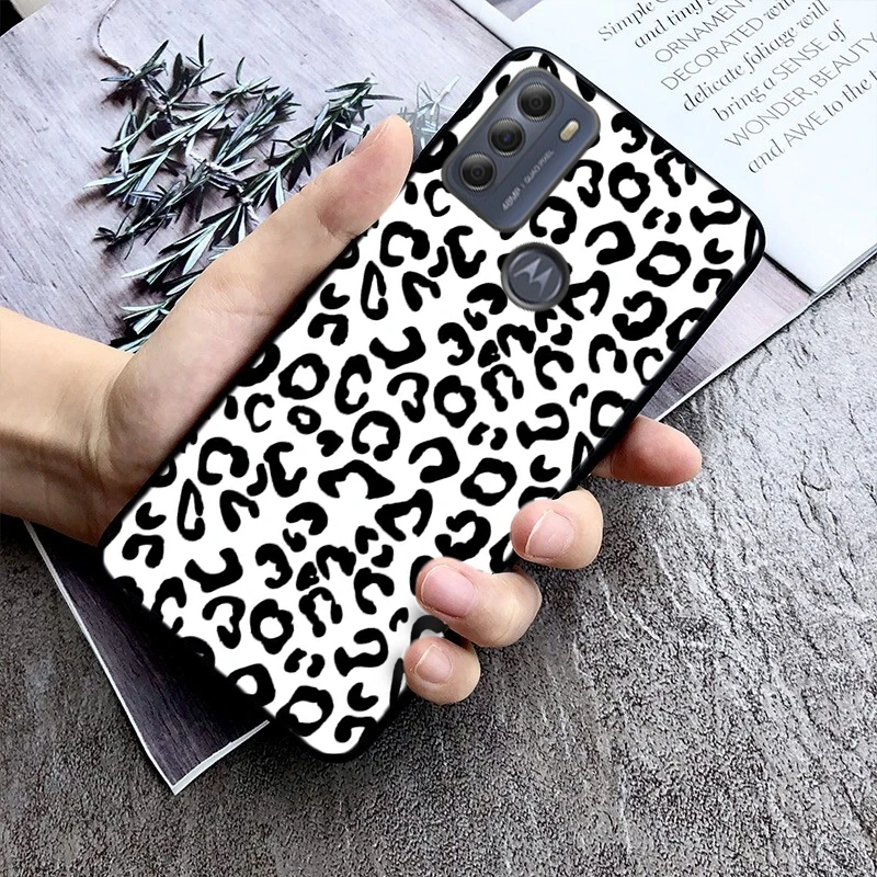 Leopard Phone Case For Moto G84 G22 G32 G42 G52 G62 G53 G72 G60 G60S G24 G10 G20 G30 G13 G50 G 5G G Pure - view 3
