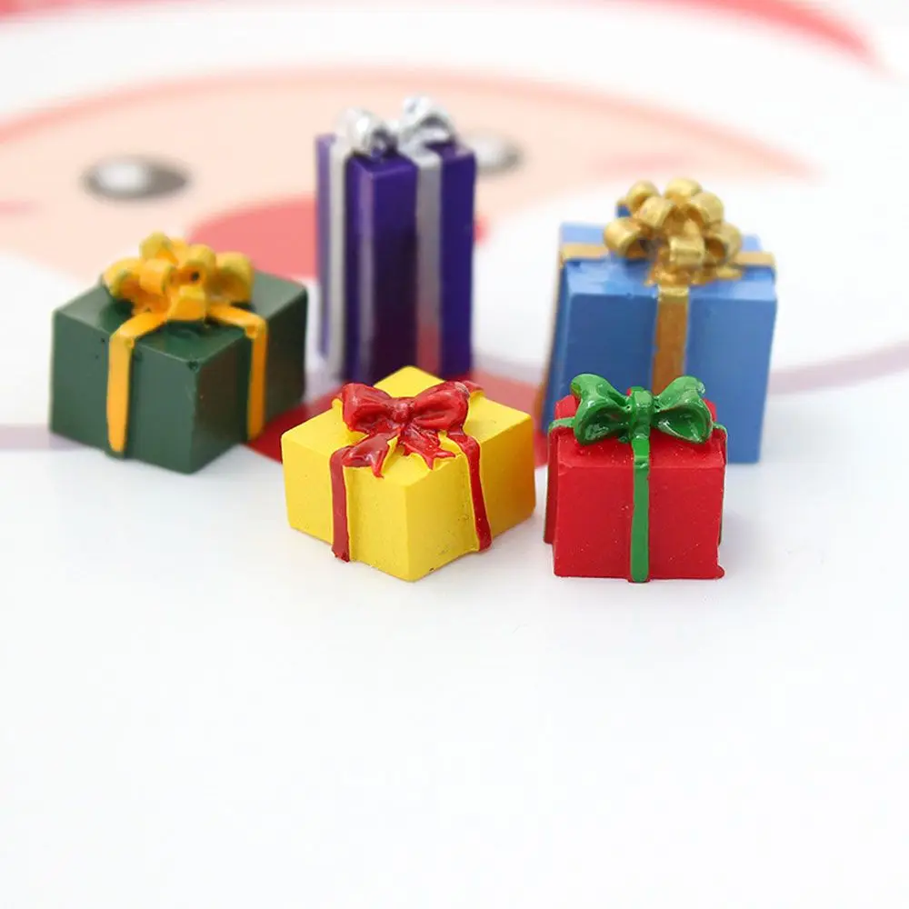 10PCS  Small and Cute Simulation Dollhouse Christmas Gift Box Miniature Resin Jewelry 1/12 Scale