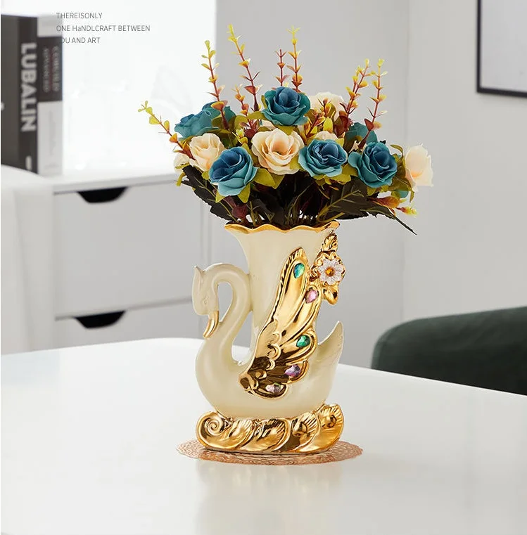 1pcs European Ceramic Gold Vase Arrangement Dining Table Home Decoration Accessories Creative Golden Swan Vases