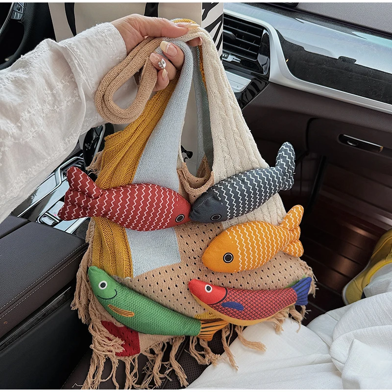 

Creative Shoulder Bag Fashionable Many Fish Three-dimensional Decoration Contrast Color Stitching Large Capacity Tote Handbag