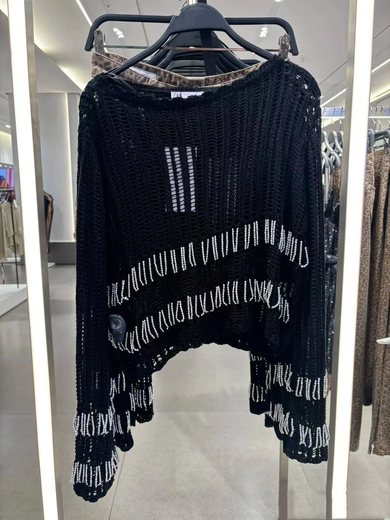 

Женский вязаный длинный свек круглый топ Ne Me, осенний новый Sle Lazy Bead Net Eye Hollow Knitwear, корейский Sle Lo...