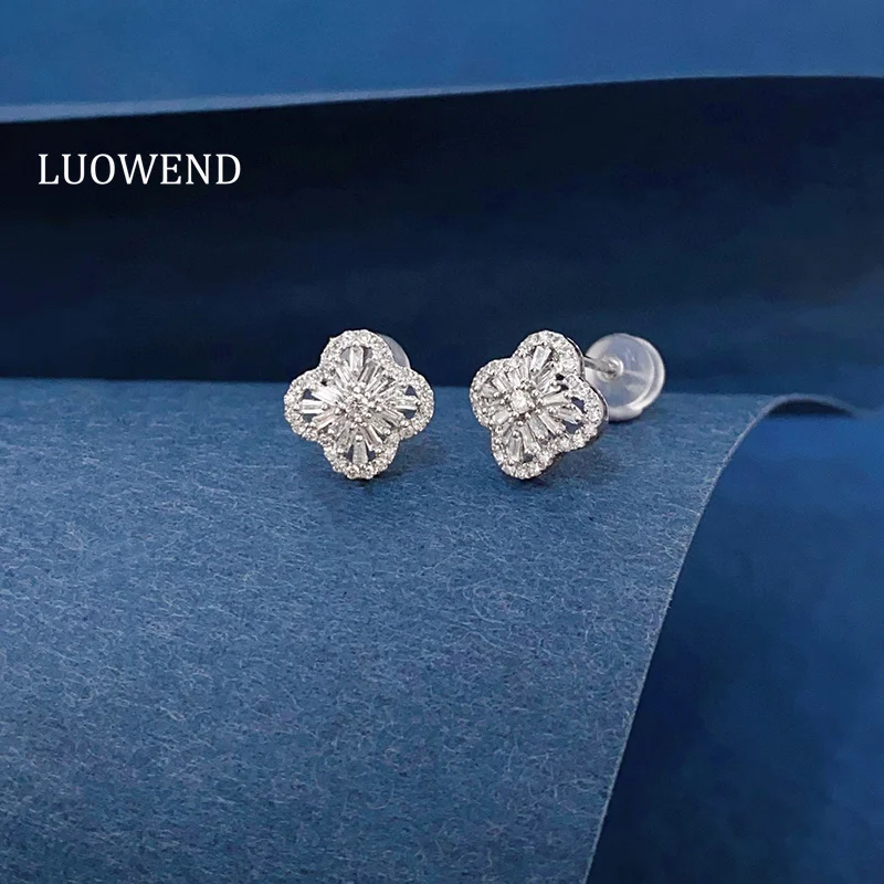 LUOWEND 100% 18K White Gold Earrings 0.50carat Real Natural Diamond Stud Earrings for Women Fashion Clover Design Birthday Gift